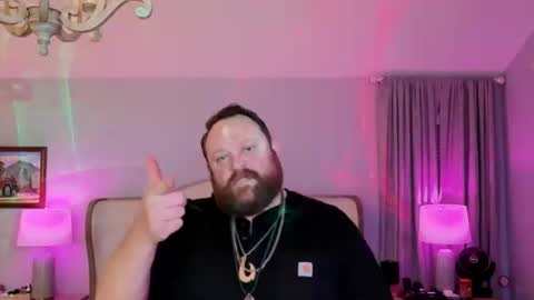 Snapshot of bigboi1o11 chatting on November 2025 10:15:02 AM Bigboi1o11 online show from November 2025 10:15:02 AM