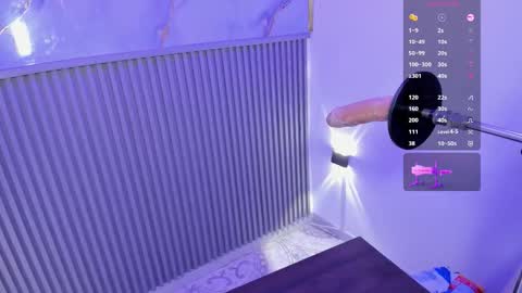 Snapshot of bigboobs_violeta chatting on September 2025 03:15:02 PM VIOLETA online show from September 2025 03:15:02 PM