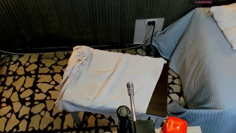 Snapshot of bigboobs_violeta chatting on November 2025 08:44:01 PM VIOLETA online show from November 2025 08:44:01 PM