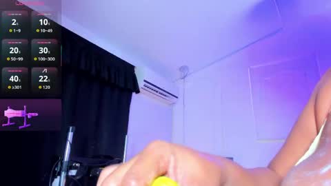 VIOLETA online show from April 2026 02:27:02 AM