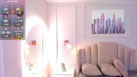 Snapshot of bigboobsnaughty1 chatting on February 2025 10:15:02 AM online show from February 2025 10:15:02 AM