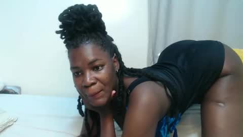 Snapshot of bigboobys123 chatting on November 2025 04:40:02 AM bigboobys123 online show from November 2025 04:40:02 AM