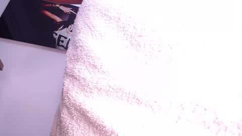 Snapshot of bigbooty_mommy chatting on February 2025 10:20:02 PM Mia online show from February 2025 10:20:02 PM