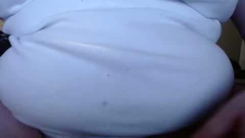 bigbootybiguy69 online show from April 2026 02:21:01 AM