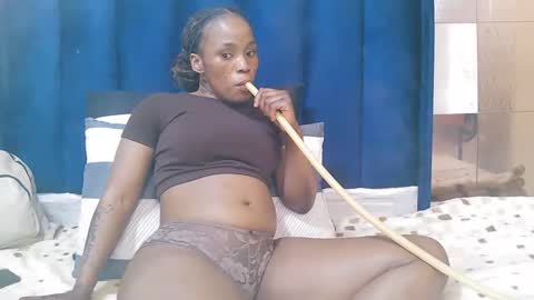 Snapshot of bigbootymerryxx chatting on October 2025 11:53:01 AM bigbootymerryxx online show from October 2025 11:53:01 AM