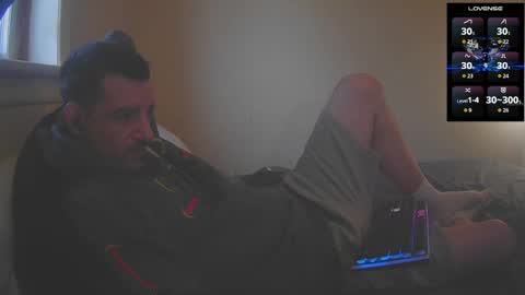 Jon - Im Straight online show from December 2025 05:43:02 PM