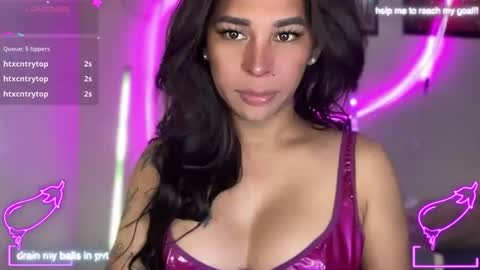 queen amanda online show from April 2026 05:14:02 AM