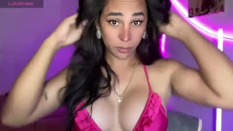 queen amanda online show from July 2026 01:30:02 AM