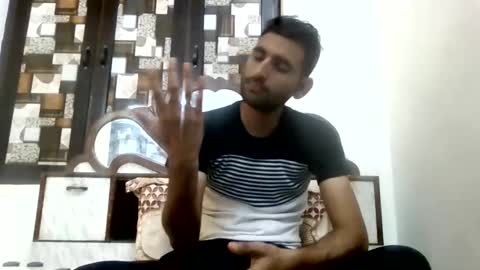 akash online show from November 2025 08:31:02 AM