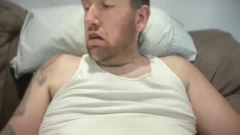 Snapshot of bigcocksuckingslut chatting on December 2024 07:40:01 PM bigcocksuckingslut online show from December 2024 07:40:01 PM