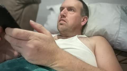 Snapshot of bigcocksuckingslut chatting on January 2025 01:49:01 AM bigcocksuckingslut online show from January 2025 01:49:01 AM