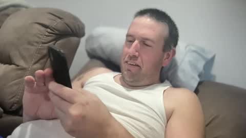 Snapshot of bigcocksuckingslut chatting on January 2025 09:25:02 PM bigcocksuckingslut online show from January 2025 09:25:02 PM