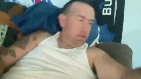 Snapshot of bigcocksuckingslut chatting on November 2025 07:16:01 PM bigcocksuckingslut online show from November 2025 07:16:01 PM