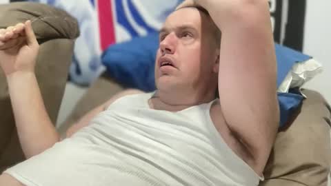 bigcocksuckingslut online show from December 2025 02:28:02 AM