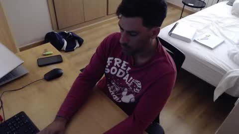 bigcok35spain online show from September 2025 07:21:02 AM