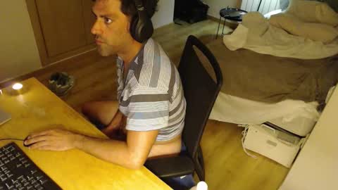 bigcok35spain online show from October 2025 09:57:02 PM