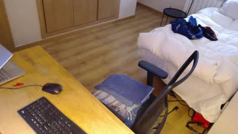 bigcok35spain online show from March 2026 09:03:02 AM