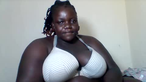 Snapshot of bigdarkass chatting on February 2025 10:12:01 PM VIOLET online show from February 2025 10:12:01 PM