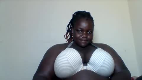 Snapshot of bigdarkass chatting on February 2025 09:43:02 PM VIOLET online show from February 2025 09:43:02 PM