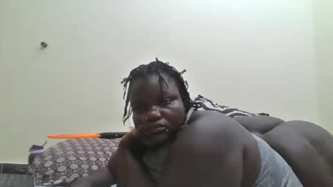 Snapshot of bigdarkass chatting on January 2026 12:05:02 AM VIOLET online show from January 2026 12:05:02 AM