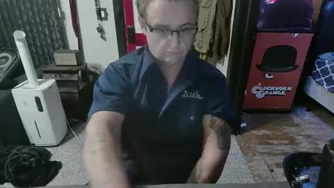 Darryl online show from November 2025 10:54:01 PM