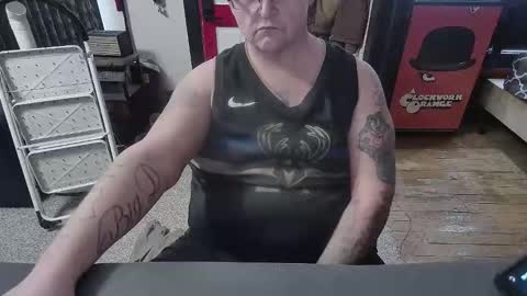 Snapshot of bigdbrillion chatting on February 2026 03:37:02 PM Darryl online show from February 2026 03:37:02 PM