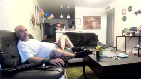 Snapshot of bigdickpiercedtattoos chatting on October 2025 10:25:01 AM bigdickpiercedtattoos online show from October 2025 10:25:01 AM