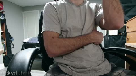 George Forest Dickyduby on all Socials online show from January 2025 05:45:02 AM