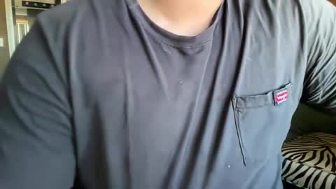 bigdrewdoza223 online show from April 2026 11:33:02 PM