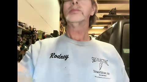 Snapshot of bigelectricrod chatting on December 2024 07:39:02 PM bigelectricrod online show from December 2024 07:39:02 PM