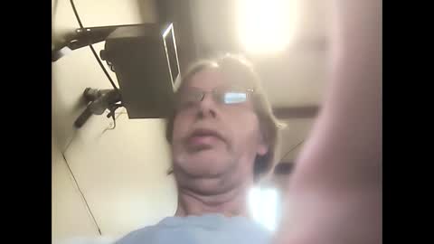 Snapshot of bigelectricrod chatting on February 2025 07:36:01 PM bigelectricrod online show from February 2025 07:36:01 PM