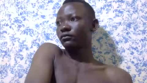 Snapshot of bigfeet9999 chatting on November 2025 11:48:01 PM Ask in pvt online show from November 2025 11:48:01 PM