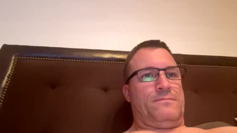 bigger22332233 online show from December 2024 03:00:02 PM