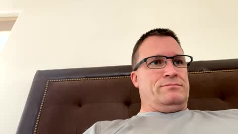 bigger22332233 online show from January 2025 06:34:02 PM