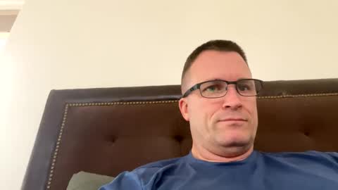 bigger22332233 online show from January 2025 05:59:02 PM