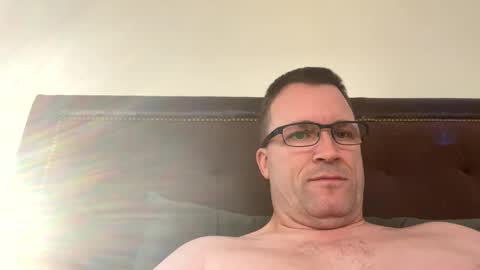 bigger22332233 online show from January 2025 04:18:01 PM