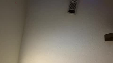 Snapshot of biggerthanasnicker chatting on February 2025 09:04:02 AM biggerthanasnicker online show from February 2025 09:04:02 AM