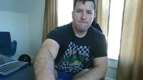 Snapshot of biggestballsonchatu chatting on November 2025 05:46:02 PM BiggestBallsOnChatr online show from November 2025 05:46:02 PM