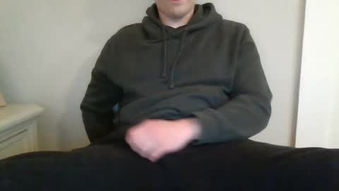 Snapshot of biggooner01 chatting on June 2026 01:04:02 AM BigGooner01 online show from June 2026 01:04:02 AM