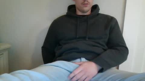 Snapshot of biggooner01 chatting on June 2026 11:35:01 PM BigGooner01 online show from June 2026 11:35:01 PM