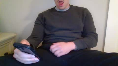 Snapshot of biggooner01 chatting on July 2026 01:07:02 AM BigGooner01 online show from July 2026 01:07:02 AM