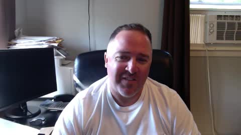 Snapshot of biggy9877 chatting on October 2025 03:30:01 PM biggy9877 online show from October 2025 03:30:01 PM