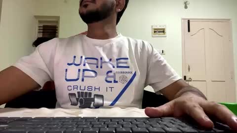 bighandsomesatisfy online show from January 2025 04:11:01 PM