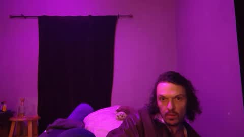 Snapshot of bigkitties69 chatting on December 2024 07:35:02 AM Bigkitties online show from December 2024 07:35:02 AM