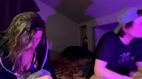 Bigkitties online show from November 2025 10:48:02 AM