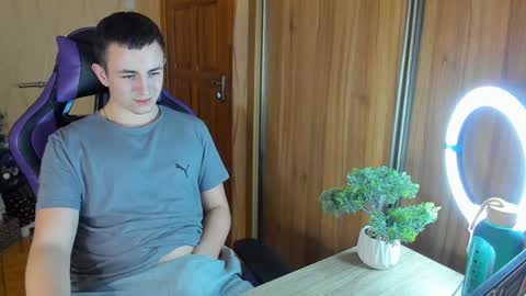 BigMark03 online show from January 2025 03:32:02 PM