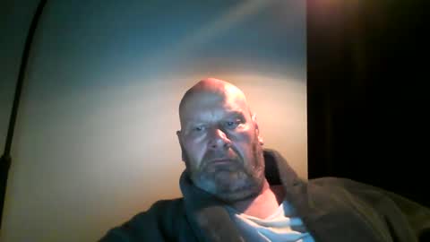 Snapshot of bigmike3339 chatting on December 2024 06:04:02 AM bigmike3339 online show from December 2024 06:04:02 AM