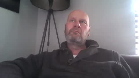 Snapshot of bigmike3339 chatting on February 2025 11:43:01 AM bigmike3339 online show from February 2025 11:43:01 AM