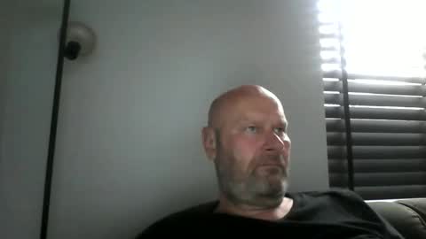 Snapshot of bigmike3339 chatting on October 2025 07:31:02 AM bigmike3339 online show from October 2025 07:31:02 AM