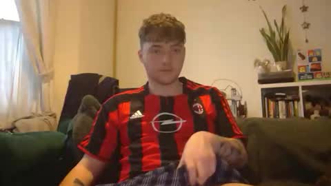 Snapshot of bigp77x chatting on December 2025 03:19:02 PM bigp77x online show from December 2025 03:19:02 PM